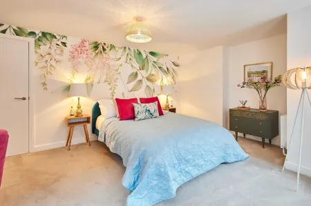 Host & Stay - Apartment 1, Dane Court