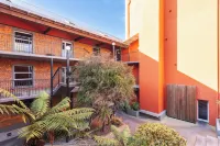 Manor Place Apartment Hotels near Brighton Beach