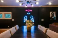 Booking Fast 12 Beds Large Yard Free Parking - Water Park
