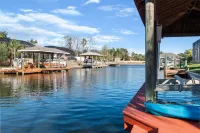 Bring Your Boat Heated Pool spa Dock Beach - Boutique