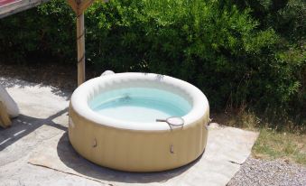 Serene Barbat Escape with Just Minutes from the Beach