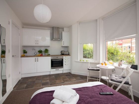 Beddoe Apartments