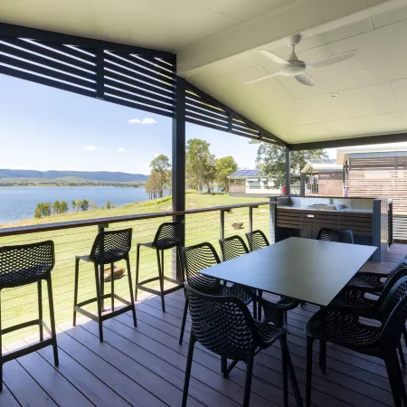 Nrma Lake Somerset Holiday Park