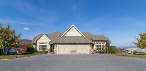 Massanutten's Regal Vistas by TripForth