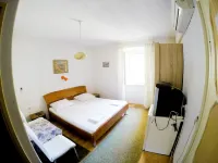 Accommodation Old Town Vitaic - Ocean View