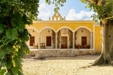 Hacienda Cenote San Ignacio Отели в г. Чочола