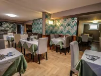Garni Hotel Rödelheimer Hof Các khách sạn gần Thính phòng J&J Auditorium