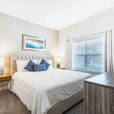 8957Sid-The Retreat at ChampionsGate Rooms