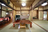 Kume Guest House Các khách sạn ở Kumejima