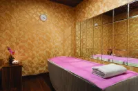 Howard Johnson by Wyndham Abu Dhabi - spa