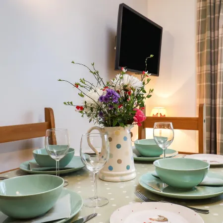 Queen Bower Farm Lodge