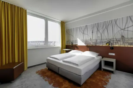 Hotel Campanile Berlin Brandenburg Airport