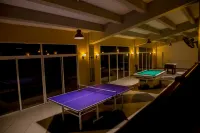Tropic Gardens Hotel