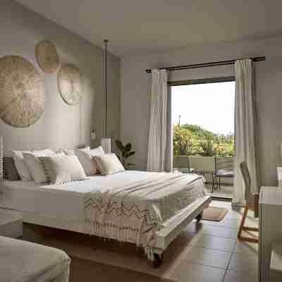 The Bay Hotel & Suites Rooms