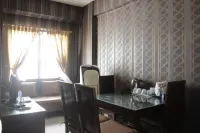 Chic and Cozy 2Br Apartment at Pinewood Jatinangor Near Jatos Hotels in Jatinangor