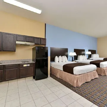 Western Inn & Suites