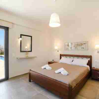 Arismari Villa - Private Pool Rooms