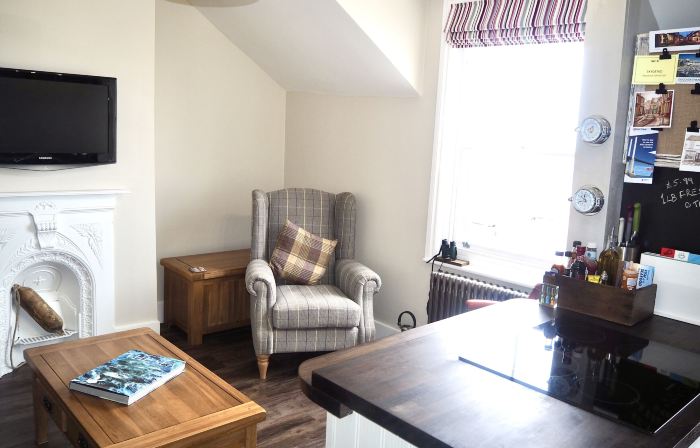 The Seaview Snug