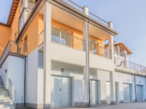 Casa Tre Sole in Lierna Hotels in Lierna