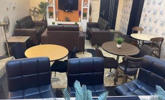 Prodis Hotel and Suites