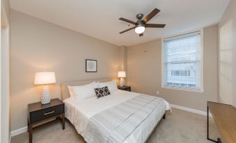 Mint House Nashville - Hillsboro Village