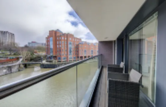 Cleyro Apartments Finzels Reach
