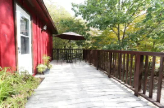 Jackson's Falls Country Inn Hotels in Prince Edward County