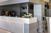 拉奎拉酒店 - 酒吧