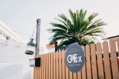 ZEKKEI SEASIDE NAHAMA