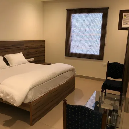 Hotel Red Sapphire