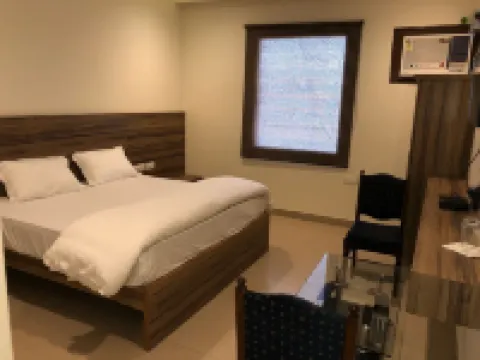 Hotel Red Sapphire