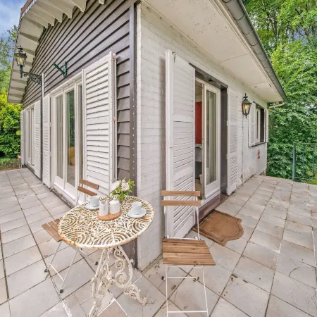 Cozy Hideaway in Ferrières