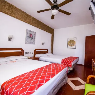 Hotel Candilejas Playa