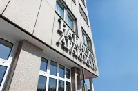 Paragon Apartments Hotels in Niederrad