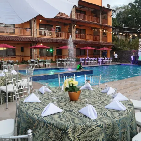 Dolores Lake Resort