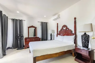 2 Bedroom Apartment Near Ocho Rios Hotels near Runaway Bay