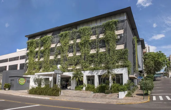 新漢堡市商務酒店