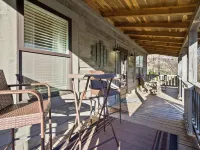Escape to Nature @ Trailhead Cabins Hotels in Monteagle