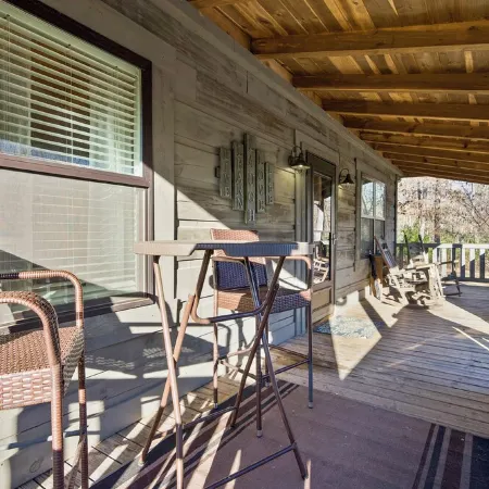 Escape to Nature @ Trailhead Cabins