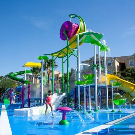 Windsor Hills Condo w/all things Mickey. Pool/Waterpark and minutes from Disney!