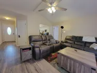 Charming 3-bedroom house with AC, WiFi King Suite in Lawton/Ft. Sill