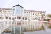 海龍灣中啟康年飯店 - 沙灘