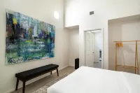 Historic Downtown Loft with Modern Flare Hotels in Knox County