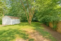 Modern Amenities in Picturesque Neighborhood - Charming Historic Retreat Hotels in Wetumpka