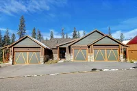New Luxury Mountain Chalet 123 I Hot Tub I Great Views I Best Price I Free Adventures Daily