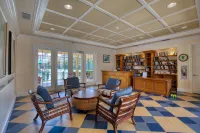 Spectacular Beachfront Views and Resort Amenities - Elegant Coastal Retreat