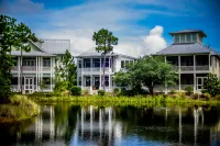 Coastal Cottage Charm and Scenic Trails - Inviting Retreat