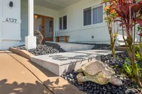 Hihimanu House