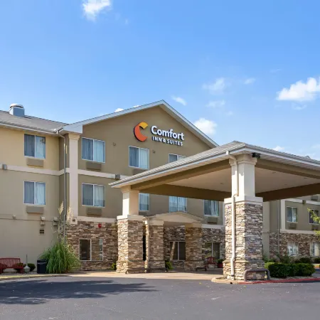 Comfort Inn & Suites