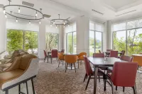 Hilton Garden Inn Portland-Airport - Airport Shuttle